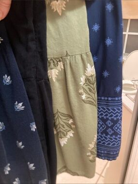 Old Navy lot of 4 Floral A-Line Dresses with pockets size L soft casual